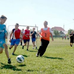 Da zdravstvuet leto a vmeste s nim - futbol