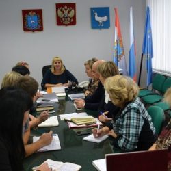 совещание славинская
